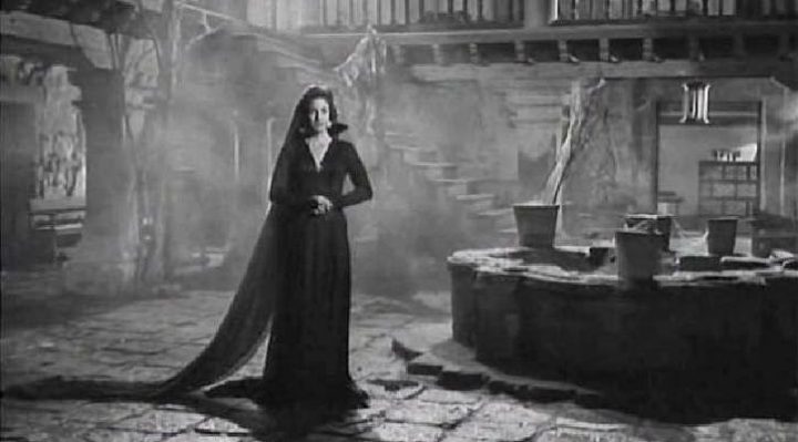 Podcast 1278 Las casas embrujadas del cine mexicano. Con Gabriela Román Mérida